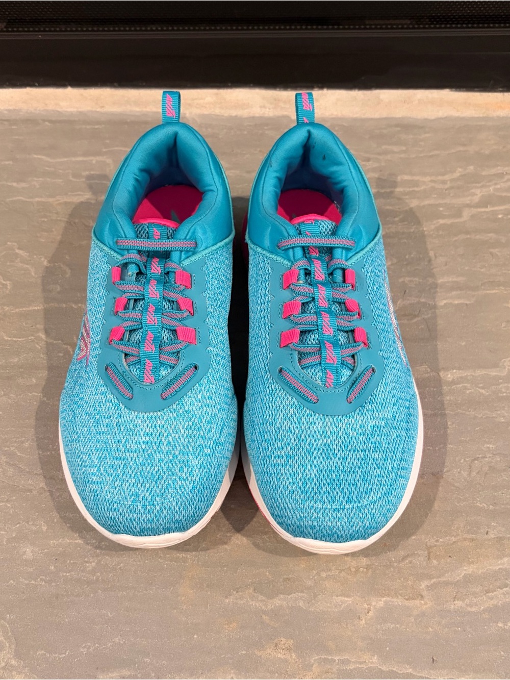 SOLD AviaTeal & Pink Cantilever Athletic Sneakers EUC Big Kids 6/Women’s 7.5 - Picture 2 of 7